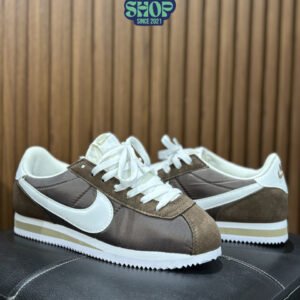 Nike Cortez Brown