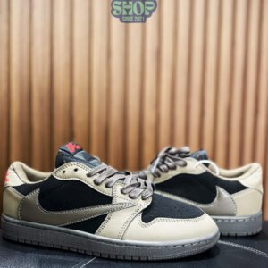 Air Jordan 1 Low x Travis Scott Velvet Brown G5