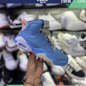 Air Jordan 6 Retro UNC Home