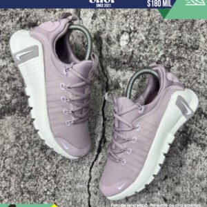 Nike Free Terra Vista Mauve